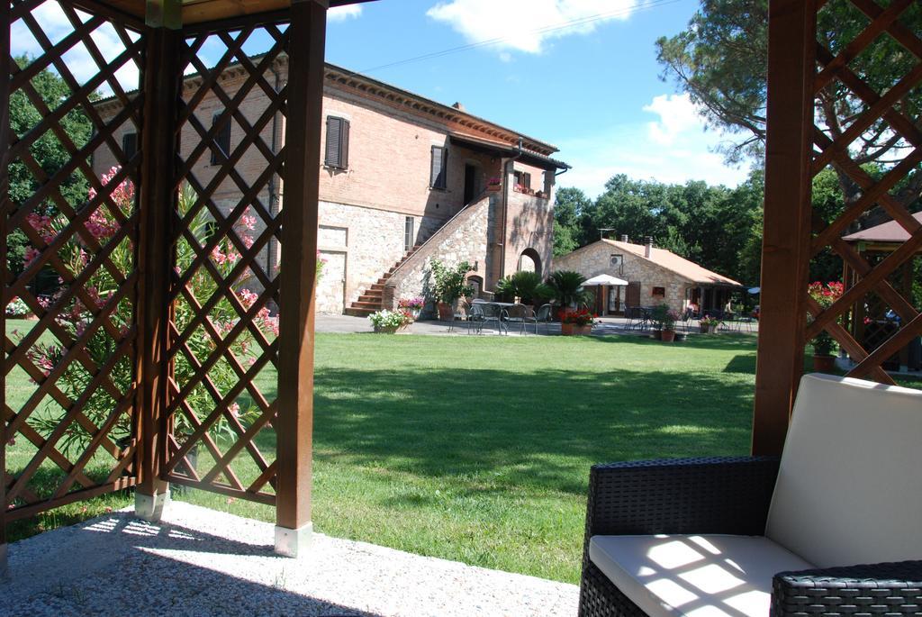 Agriturismo Antica Riserva カスティリオーネ・デル・ラーゴ エクステリア 写真