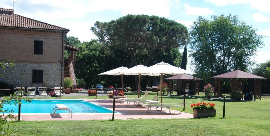 Agriturismo Antica Riserva カスティリオーネ・デル・ラーゴ エクステリア 写真