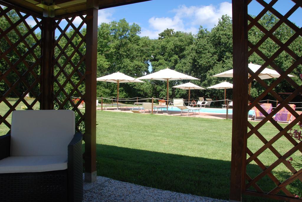 Agriturismo Antica Riserva カスティリオーネ・デル・ラーゴ エクステリア 写真